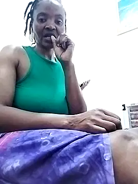 Snapshot of Brownsexynips14 chatting on November 17, 2025, 6:57 pm Brownsexynips14 online show from November 17, 2025, 6:57 pm