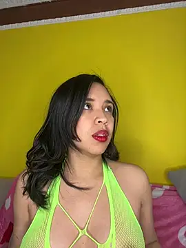 Snapshot of Esmerald_1111 chatting on February 25, 2026, 11:53 am Esmerald 1111 online show from February 25, 2026, 11:53 am