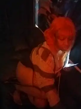 VenezuelaLuxeNoir online show from April 8, 2026, 7:30 am