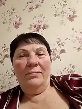 Snapshot of OliviaaSkyy chatting on February 4, 2026, 6:03 pm OliviaaSkyy online show from February 4, 2026, 6:03 pm