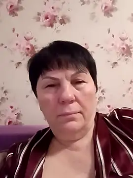 Snapshot of OliviaaSkyy chatting on February 24, 2026, 4:43 am OliviaaSkyy online show from February 24, 2026, 4:43 am