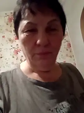 Snapshot of OliviaaSkyy chatting on March 4, 2026, 7:31 pm OliviaaSkyy online show from March 4, 2026, 7:31 pm