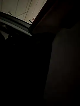 Snapshot of Dee212295 chatting on November 18, 2025, 12:49 am Dee212295 online show from November 18, 2025, 12:49 am