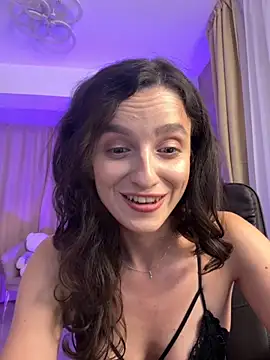 Snapshot of AnnaHarperX chatting on October 9, 2025, 5:00 pm AnnaHarperX online show from October 9, 2025, 5:00 pm