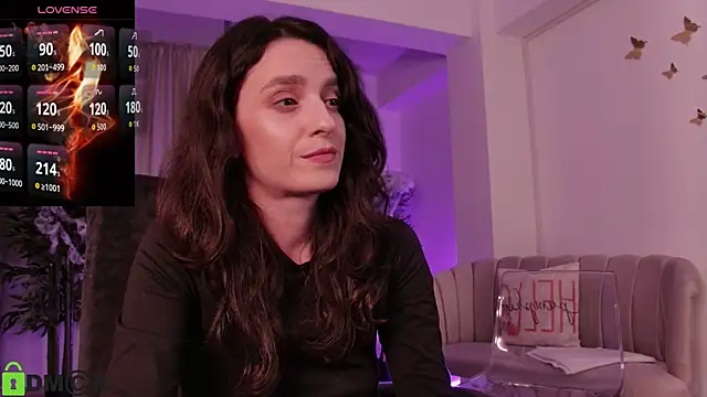 Snapshot of AnnaHarperX chatting on October 30, 2025, 5:35 pm AnnaHarperX online show from October 30, 2025, 5:35 pm