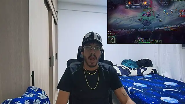 Snapshot of naitt_ chatting on November 30, 2025, 6:39 am naitt online show from November 30, 2025, 6:39 am