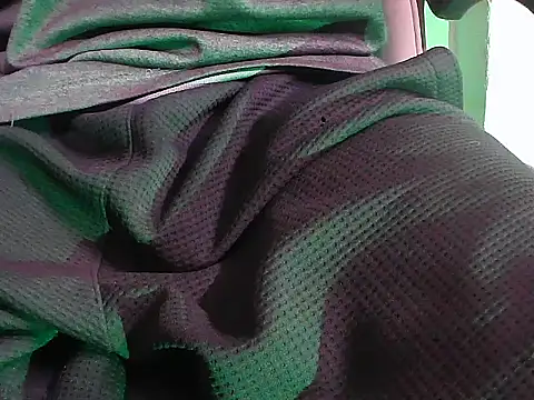 Snapshot of localboybbsr chatting on November 27, 2025, 5:26 pm localboybbsr online show from November 27, 2025, 5:26 pm