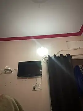 Snapshot of cutestpearl chatting on February 1, 2026, 5:44 pm cutestpearl online show from February 1, 2026, 5:44 pm