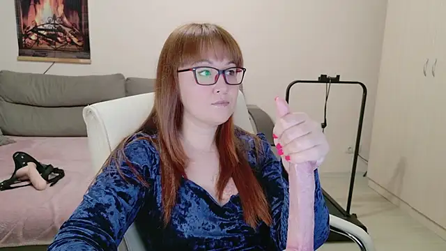 Snapshot of Foxy-lady chatting on October 27, 2025, 4:22 pm Foxy-lady online show from October 27, 2025, 4:22 pm