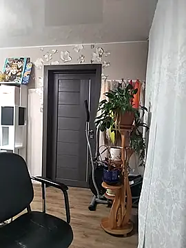 Snapshot of Foxy-lady chatting on November 13, 2025, 8:19 pm Foxy-lady online show from November 13, 2025, 8:19 pm