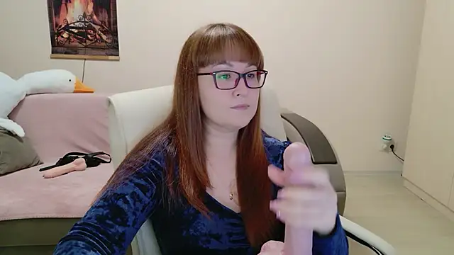 Snapshot of Foxy-lady chatting on November 29, 2025, 8:12 pm Foxy-lady online show from November 29, 2025, 8:12 pm