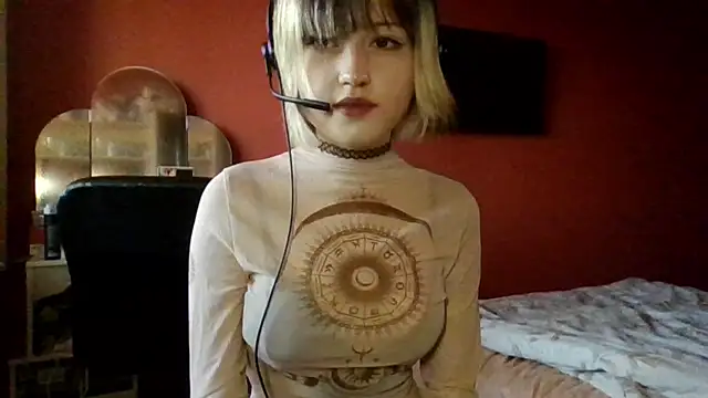 Snapshot of SkylaPorter chatting on November 21, 2025, 11:31 am SkylaPorter online show from November 21, 2025, 11:31 am