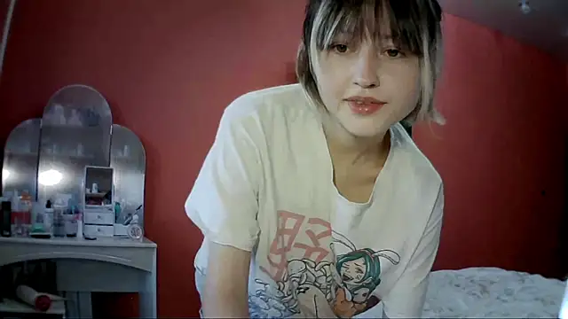 Snapshot of SkylaPorter chatting on December 5, 2025, 10:13 am SkylaPorter online show from December 5, 2025, 10:13 am