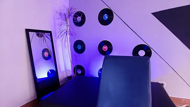 Snapshot of goddess_julieta chatting on January 18, 2026, 7:17 pm goddess julieta online show from January 18, 2026, 7:17 pm