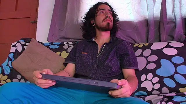 Jave rave online show from May 11, 2026, 6:49 pm