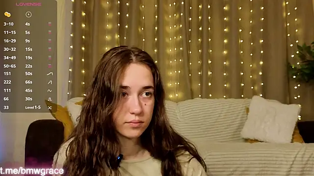 Snapshot of SudieNatera chatting on December 2, 2025, 5:24 am SudieNatera online show from December 2, 2025, 5:24 am