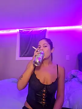 Snapshot of Drowning667 chatting on November 27, 2025, 6:26 am Drowning667 online show from November 27, 2025, 6:26 am