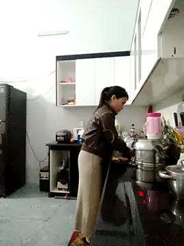 Snapshot of alibaba3x chatting on February 1, 2026, 12:48 pm alibaba3x online show from February 1, 2026, 12:48 pm