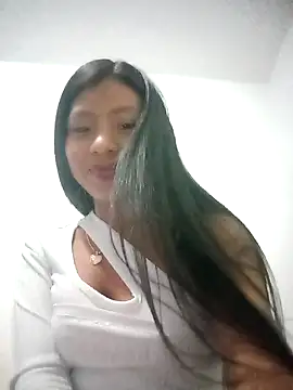 Snapshot of GabySpanic12 chatting on November 28, 2025, 12:13 am GabySpanic12 online show from November 28, 2025, 12:13 am