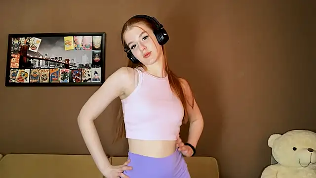 Snapshot of MichelinaCropleys chatting on December 3, 2025, 7:16 am MichelinaCropleys online show from December 3, 2025, 7:16 am