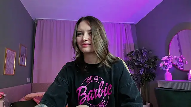 Snapshot of Ursula_Andres chatting on February 3, 2026, 1:04 am Ursula Andres online show from February 3, 2026, 1:04 am