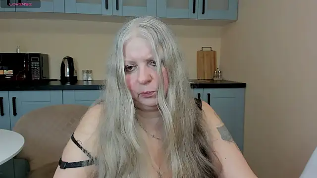 mariabelladonna online show from March 15, 2026, 10:05 pm