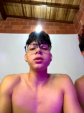 Snapshot of Handsome_boys69 chatting on December 2, 2025, 3:34 am Handsome boys69 online show from December 2, 2025, 3:34 am