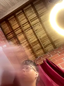 Snapshot of Handsome_boys69 chatting on December 18, 2025, 3:56 am Handsome boys69 online show from December 18, 2025, 3:56 am