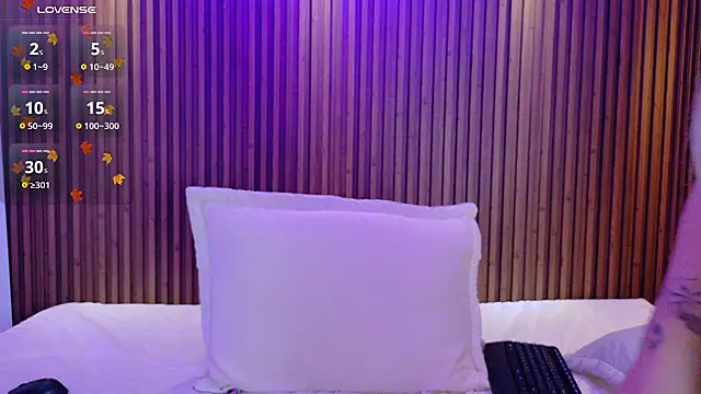 Snapshot of GabyRose9 chatting on December 2, 2025, 11:59 am GabyRose9 online show from December 2, 2025, 11:59 am