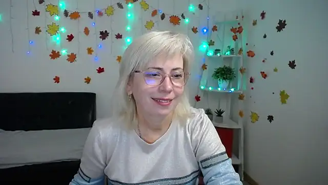 Snapshot of LaurenWishy chatting on November 30, 2025, 6:06 am LaurenWishy online show from November 30, 2025, 6:06 am