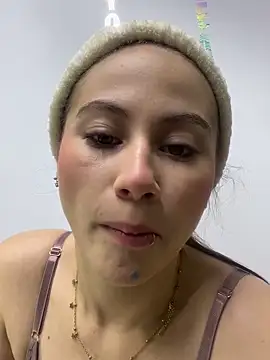 MiaWhiteBunny online show from March 13, 2026, 3:18 pm