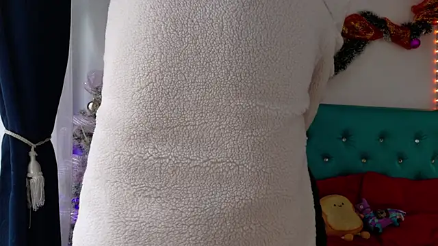 Boys 2 play online show from December 3, 2025, 1:20 pm