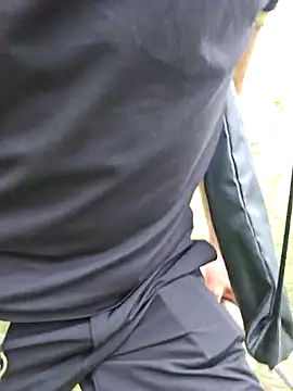 Snapshot of huykkk99 chatting on February 24, 2026, 5:27 am huykkk99 online show from February 24, 2026, 5:27 am