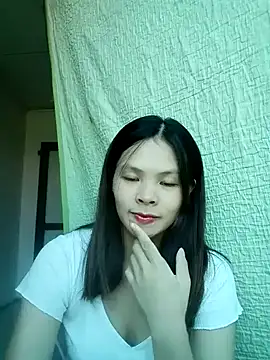 Snapshot of quynhquynh_ chatting on November 23, 2025, 6:24 am quynhquynh online show from November 23, 2025, 6:24 am