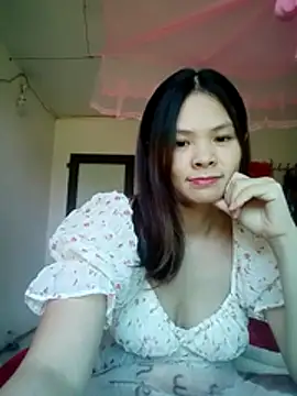 Snapshot of quynhquynh_ chatting on November 29, 2025, 5:21 am quynhquynh online show from November 29, 2025, 5:21 am