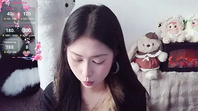 Snapshot of TuTu-077 chatting on February 8, 2026, 5:11 am TuTu-077 online show from February 8, 2026, 5:11 am