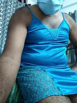 Littlehardon online show from December 21, 2025, 6:04 pm