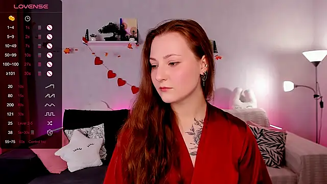 Snapshot of velvet_cherry_ chatting on November 29, 2025, 9:01 am velvet cherry online show from November 29, 2025, 9:01 am