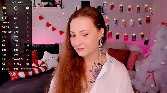 Snapshot of velvet_cherry_ chatting on December 20, 2025, 8:54 am velvet cherry online show from December 20, 2025, 8:54 am