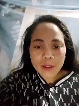 Snapshot of bela-hayes chatting on December 1, 2025, 2:33 pm bela-hayes online show from December 1, 2025, 2:33 pm