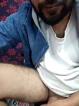 Snapshot of Cute_Lucky chatting on December 1, 2025, 8:36 pm Cute Lucky online show from December 1, 2025, 8:36 pm