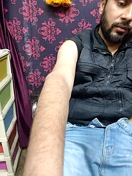 Snapshot of Cute_Lucky chatting on December 14, 2025, 12:10 pm Cute Lucky online show from December 14, 2025, 12:10 pm