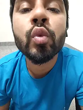 Snapshot of Cute_Lucky chatting on March 31, 2026, 8:20 pm Cute Lucky online show from March 31, 2026, 8:20 pm