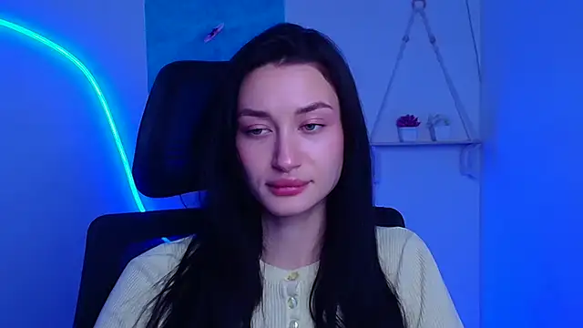 Snapshot of Stella_XO chatting on December 15, 2025, 6:28 am Stella XO online show from December 15, 2025, 6:28 am