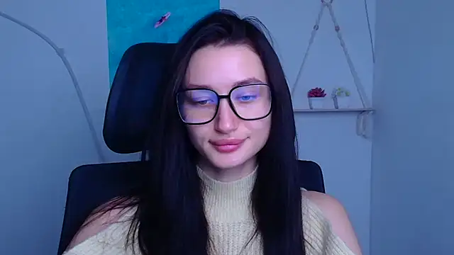 Snapshot of Stella_XO chatting on December 16, 2025, 6:29 am Stella XO online show from December 16, 2025, 6:29 am