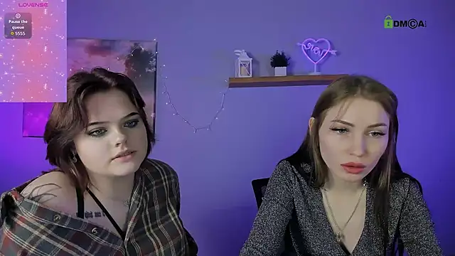 Snapshot of ariel_shadow chatting on December 15, 2025, 8:13 pm ariel shadow online show from December 15, 2025, 8:13 pm