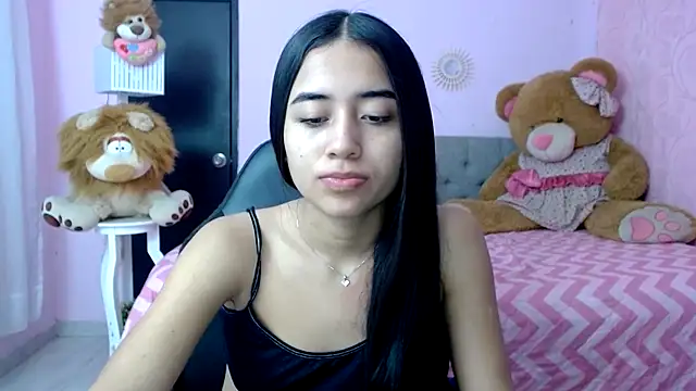 Snapshot of xoxo_melany chatting on December 5, 2025, 12:14 pm xoxo melany online show from December 5, 2025, 12:14 pm