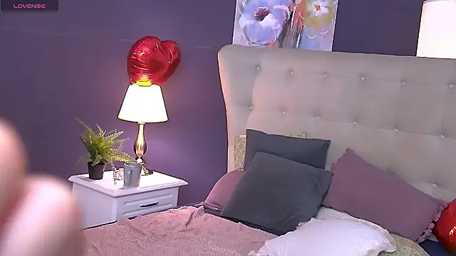 Snapshot of SeniGrandee chatting on March 6, 2026, 6:37 pm SeniGrandee online show from March 6, 2026, 6:37 pm