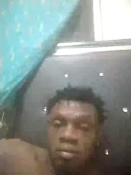 Snapshot of laperson chatting on December 3, 2025, 1:35 am laperson online show from December 3, 2025, 1:35 am