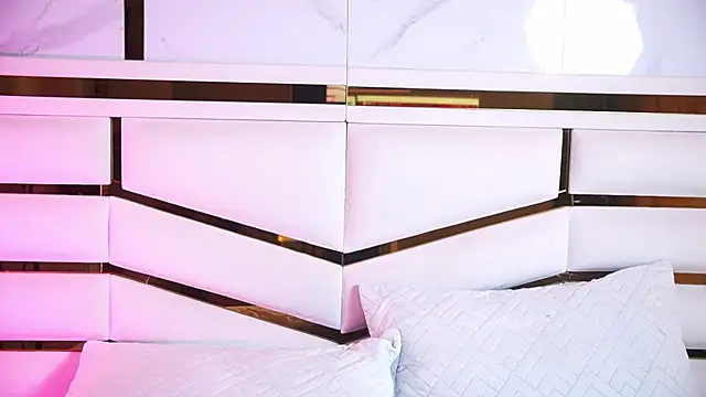 Snapshot of luciana_agudelo chatting on February 16, 2026, 7:10 pm luciana agudelo online show from February 16, 2026, 7:10 pm